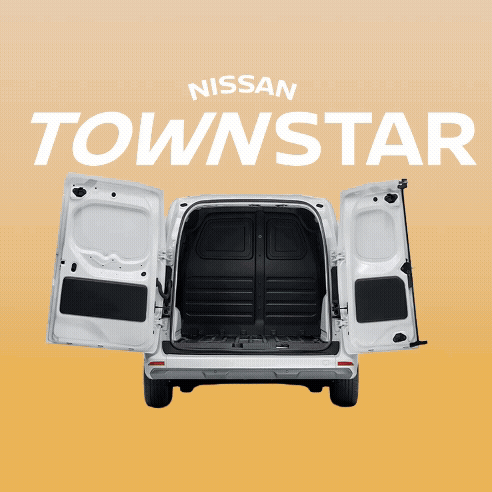 Nissan townstar rotating through different angles